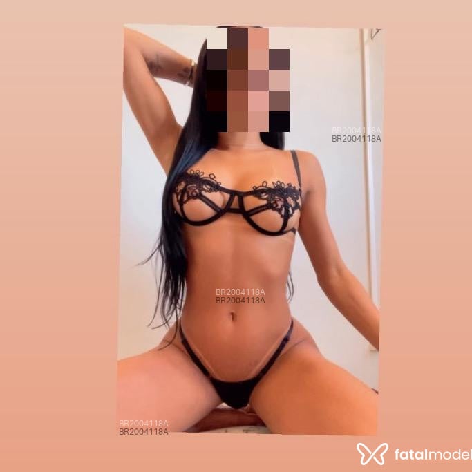 Acompanhante Lia - Feed