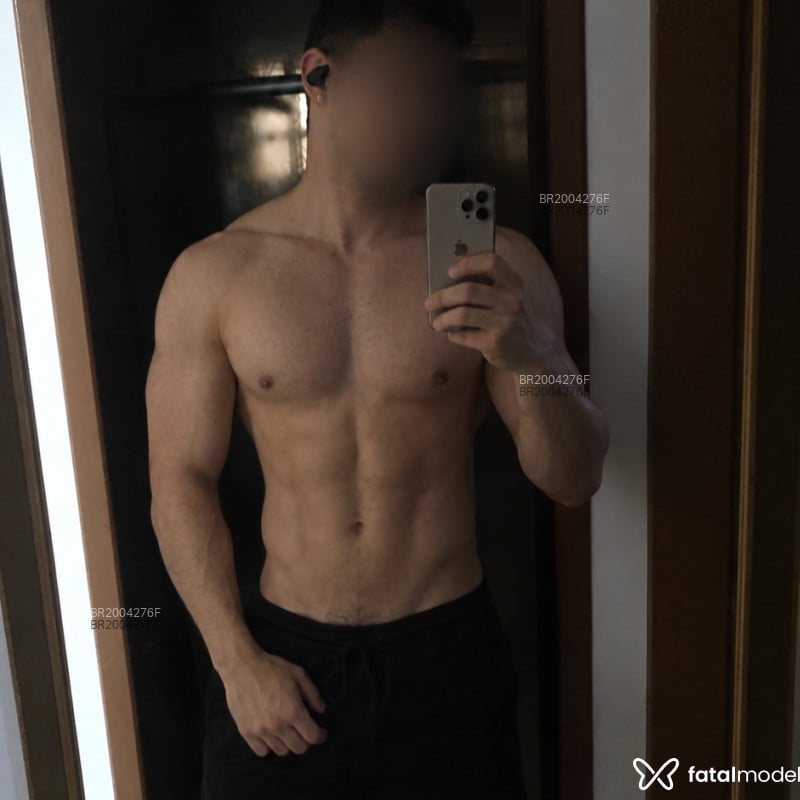 Acompanhante Erik - Feed