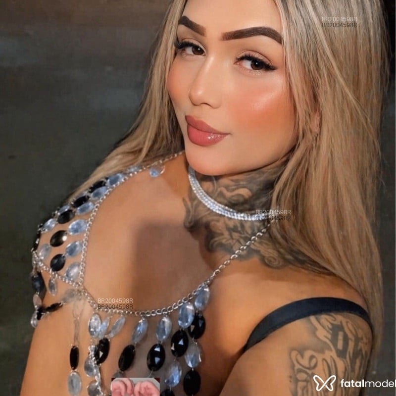 Acompanhante Mel Nunes - Feed