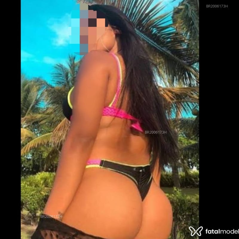 Acompanhante Beatriz - Feed