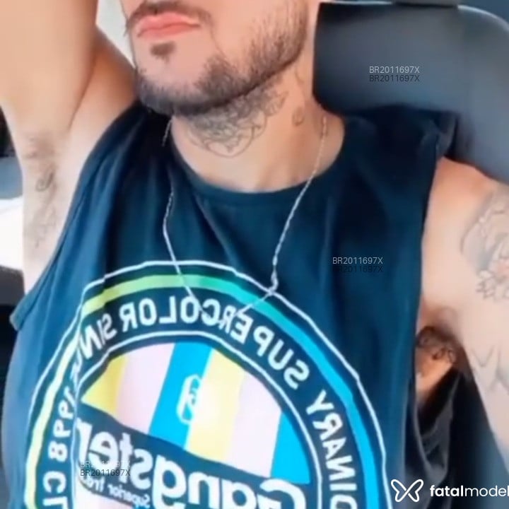 Acompanhante Misterioso - Feed
