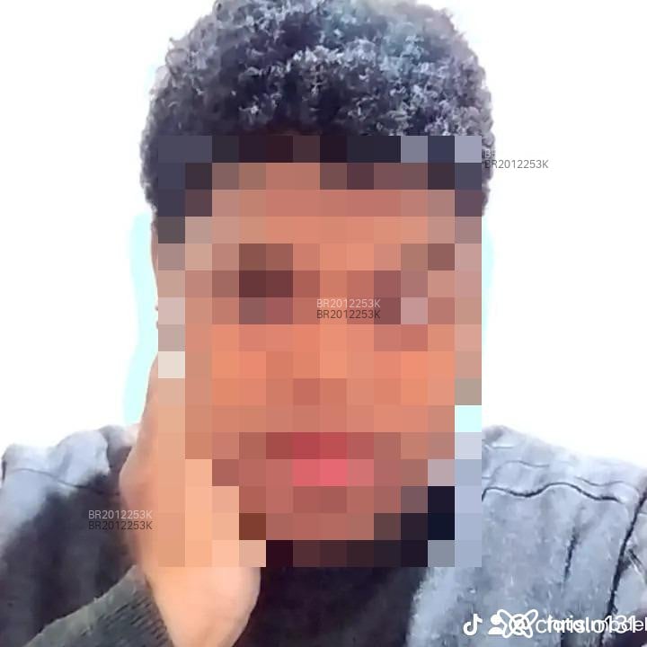 Acompanhante Chris - Feed