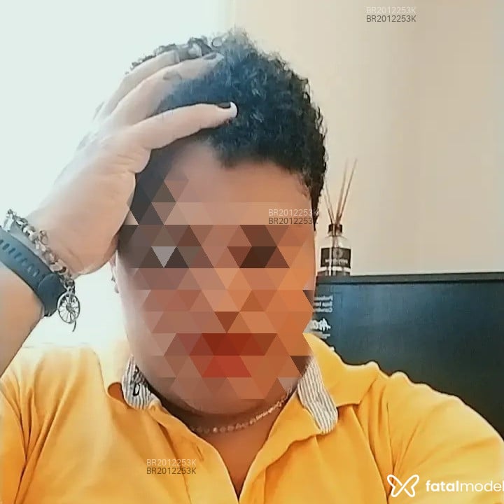 Acompanhante Chris - Feed