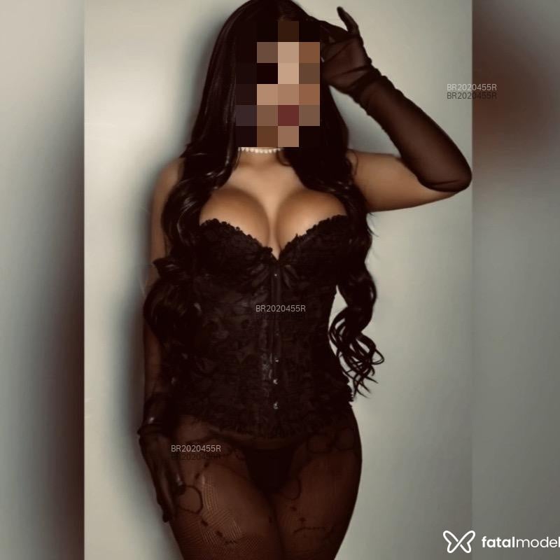 Acompanhante Nicolle - Feed