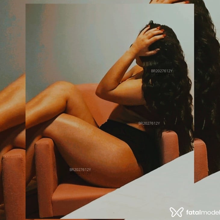 Acompanhante Catarina - Feed