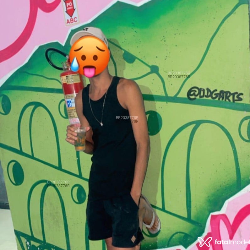 Acompanhante MORENINHO - Feed
