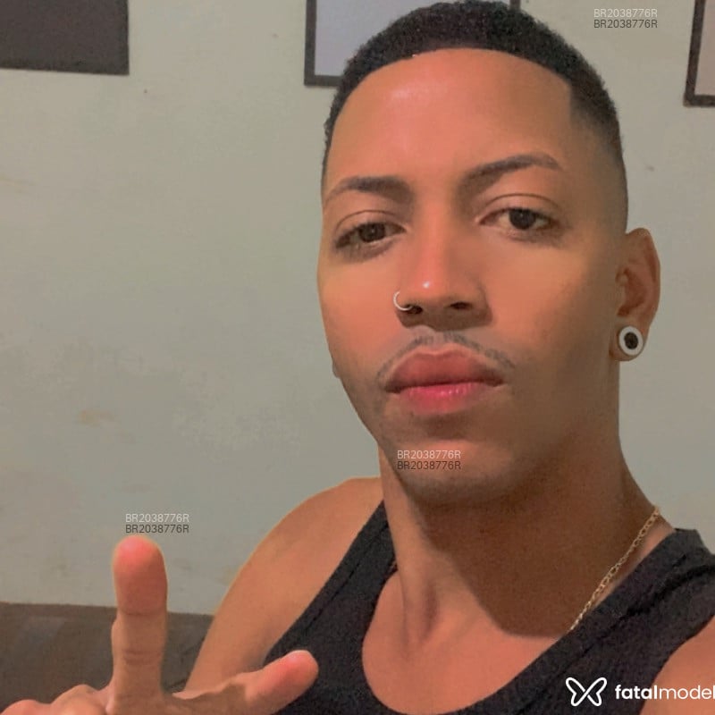 Acompanhante MORENINHO - Feed