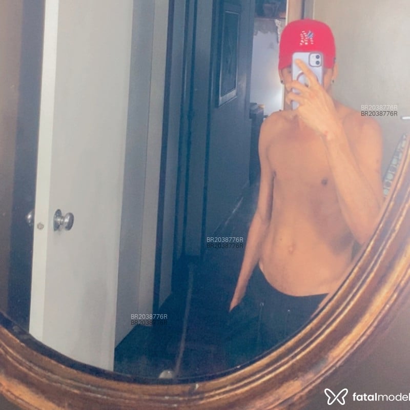 Acompanhante MORENINHO - Feed