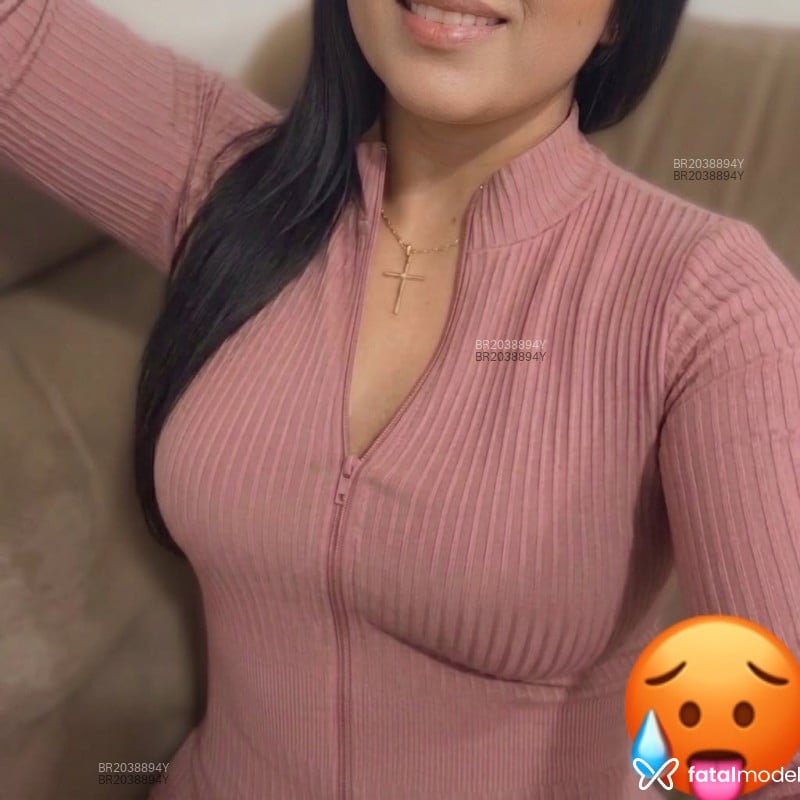 Acompanhante Morena - Feed
