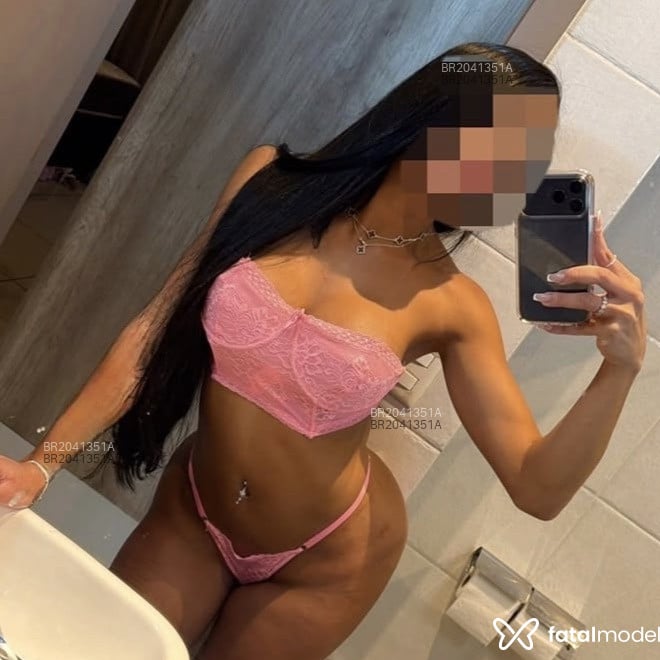 Acompanhante Gabi - Feed