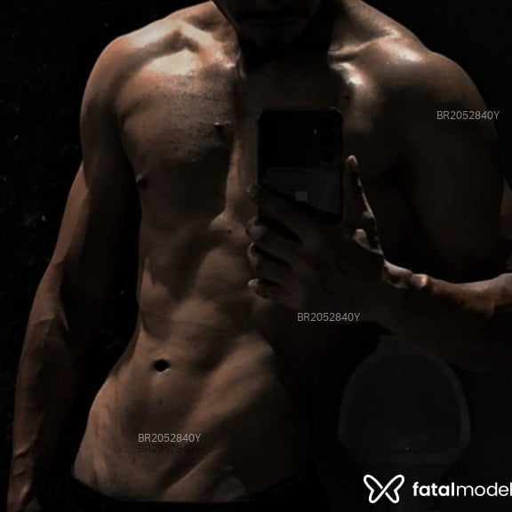 Acompanhante Vinicius - Feed
