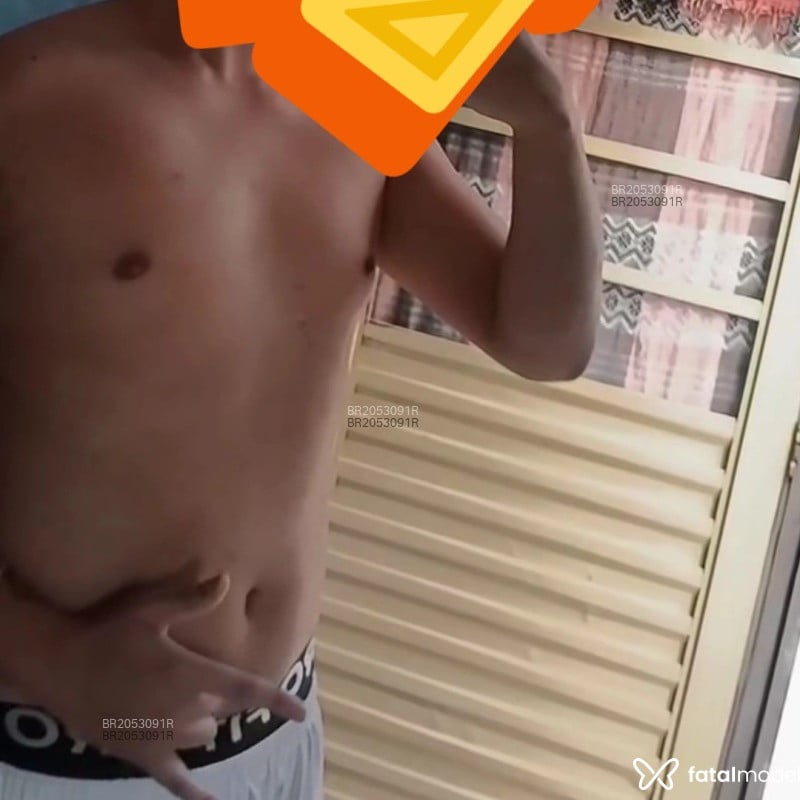 Acompanhante Grandejovemjaguar - Feed