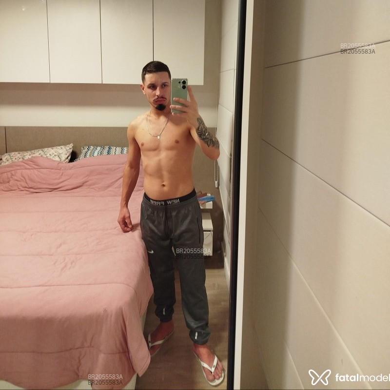 Acompanhante Bernardo - Feed