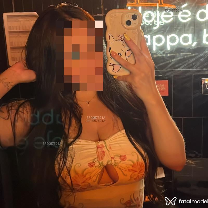 Acompanhante Ysa - Feed