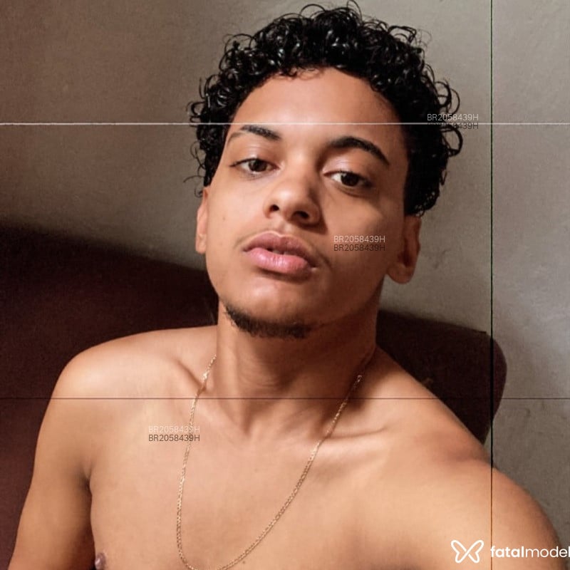 Acompanhante Ravi - Feed