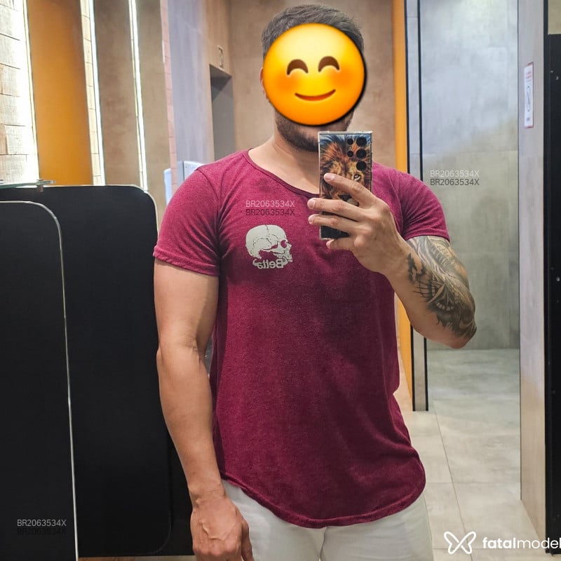 Acompanhante Betão - Feed
