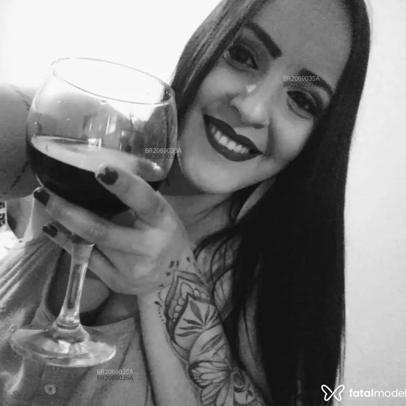 Acompanhante Laura - Feed