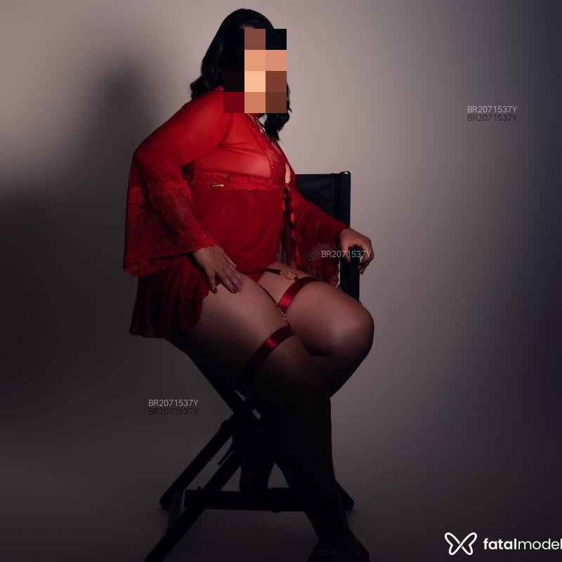 Acompanhante Amelie Castro - Feed