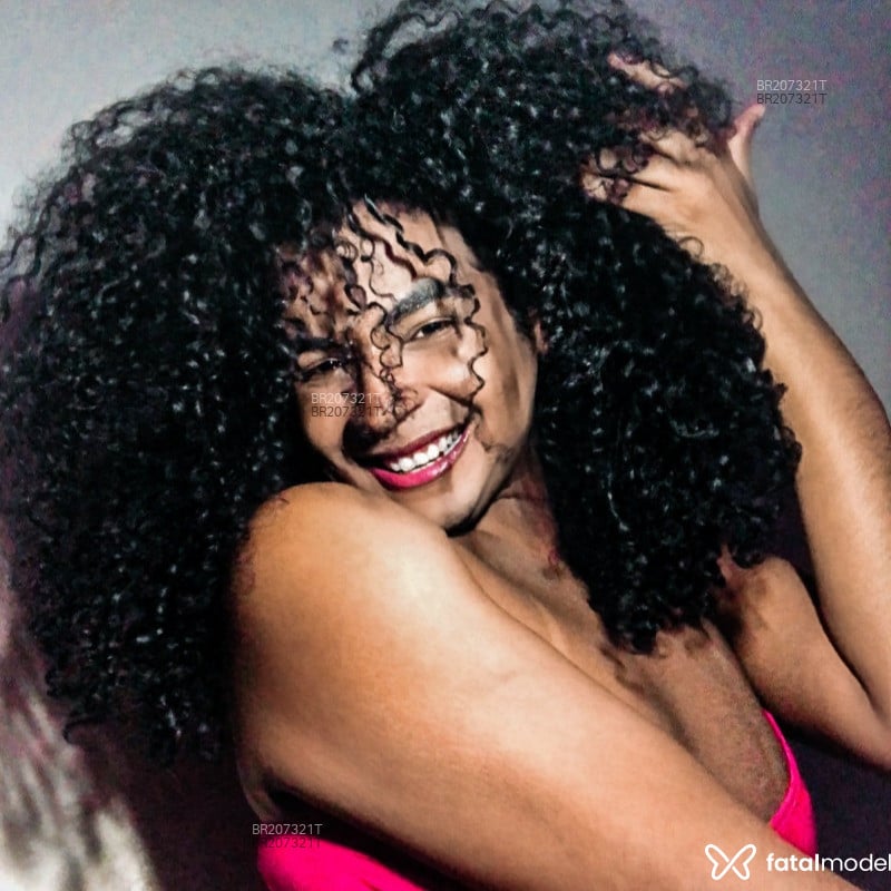 Acompanhante Morena - Feed