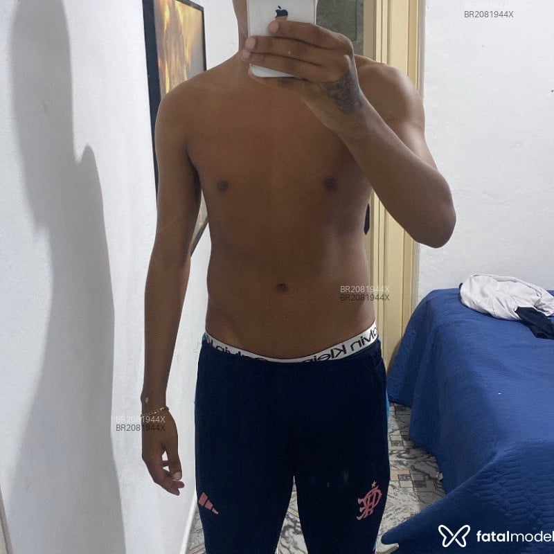 Acompanhante Fael Rodrigues - Feed