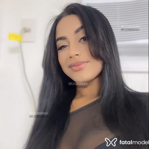 Acompanhante Emilly - Feed
