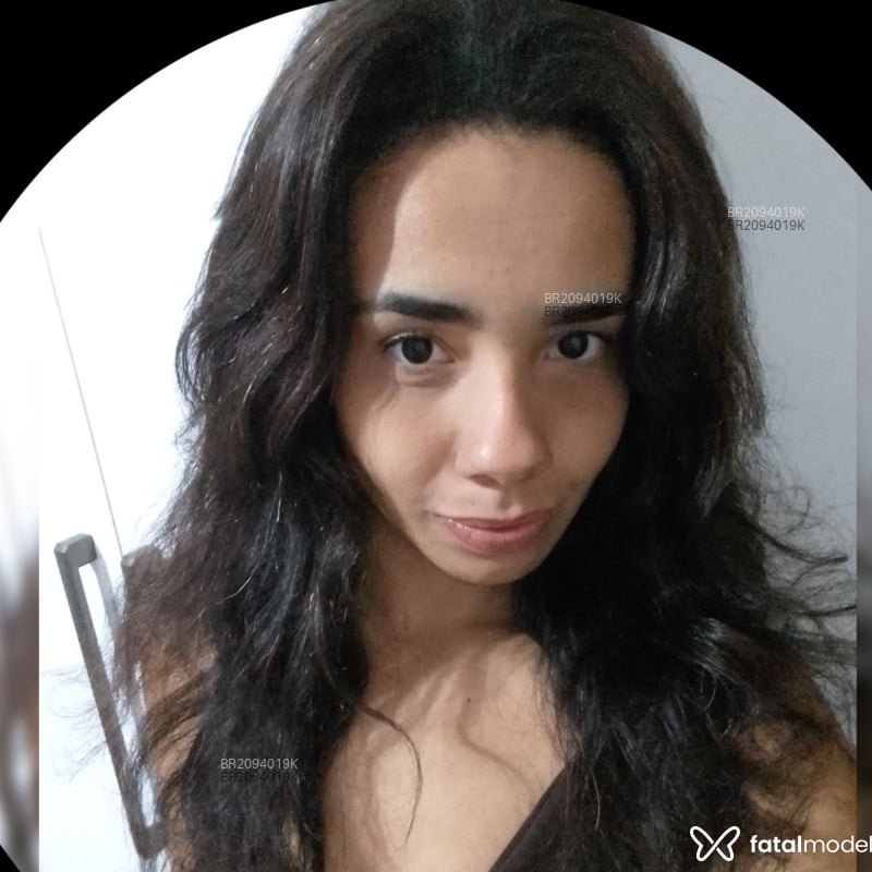 Acompanhante Catherine - Feed