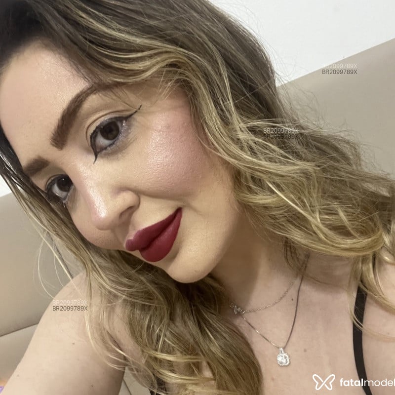 Acompanhante Isa - Feed