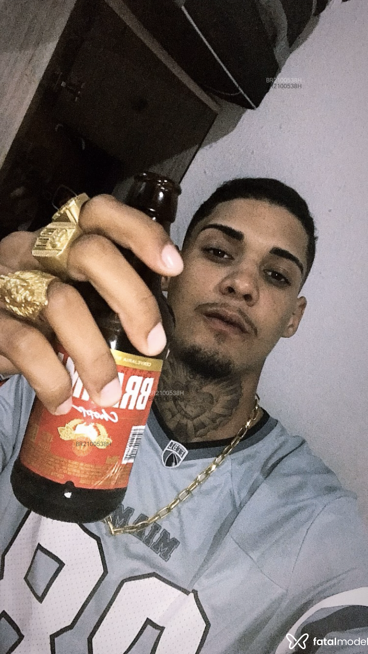 Acompanhante Vitor - Feed