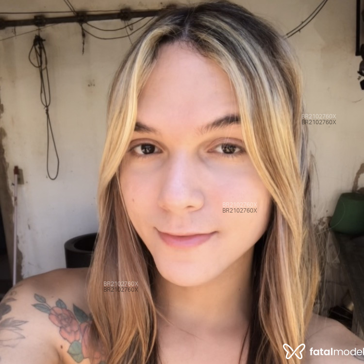 Acompanhante Jullyloirinha - Feed