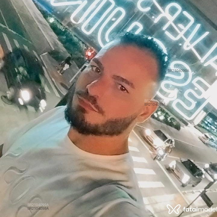 Acompanhante Henrique - Feed