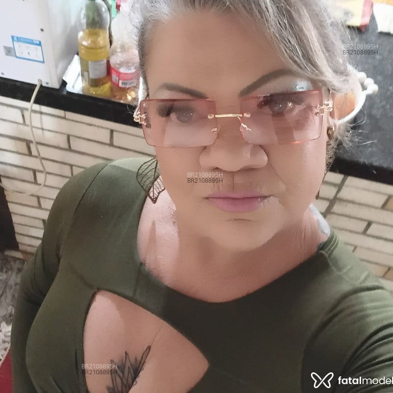 Acompanhante Adriana - Feed