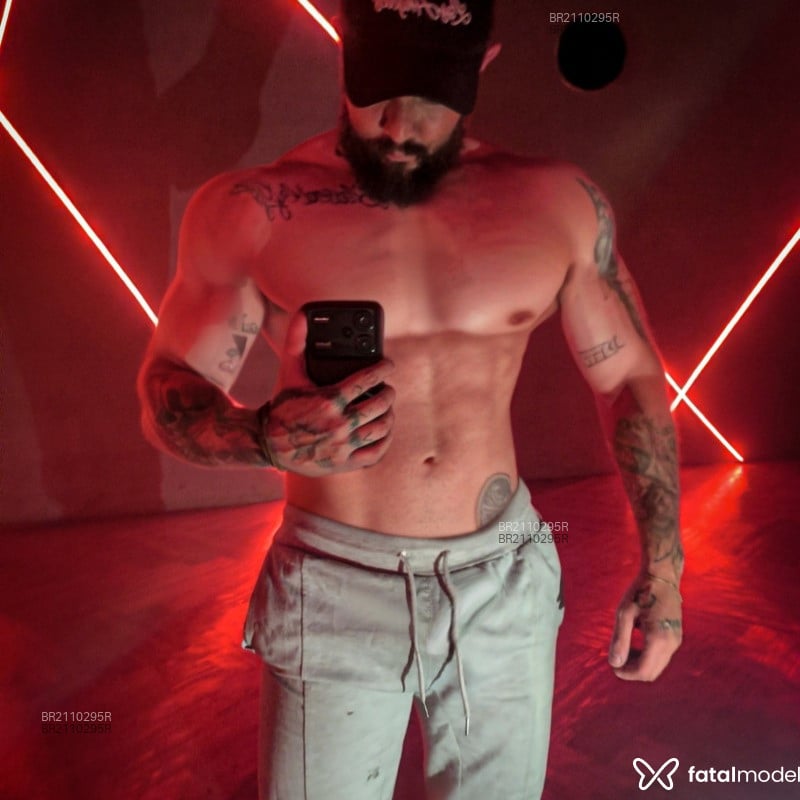 Acompanhante Fabrício - Feed