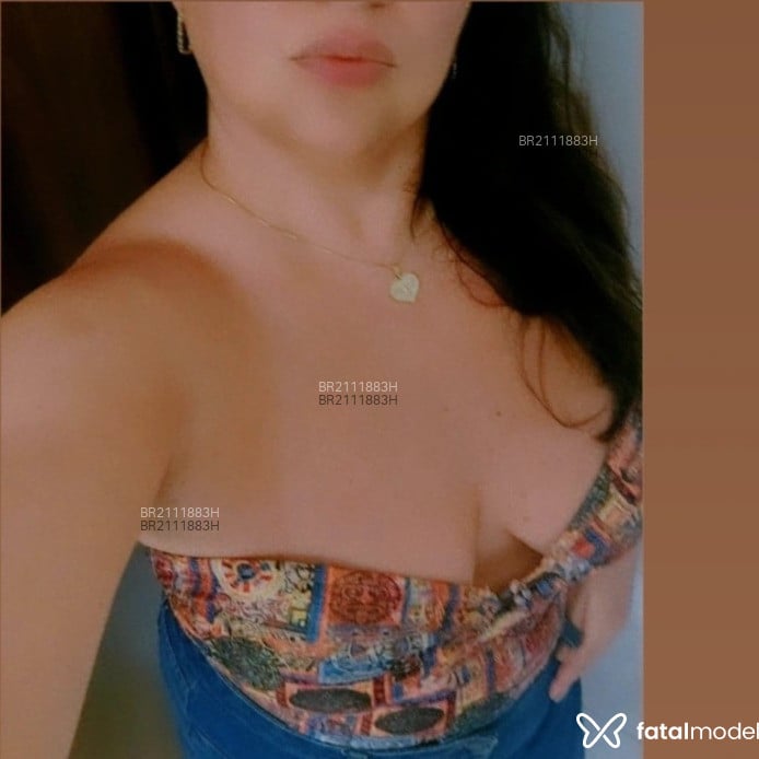 Acompanhante Karol - Feed