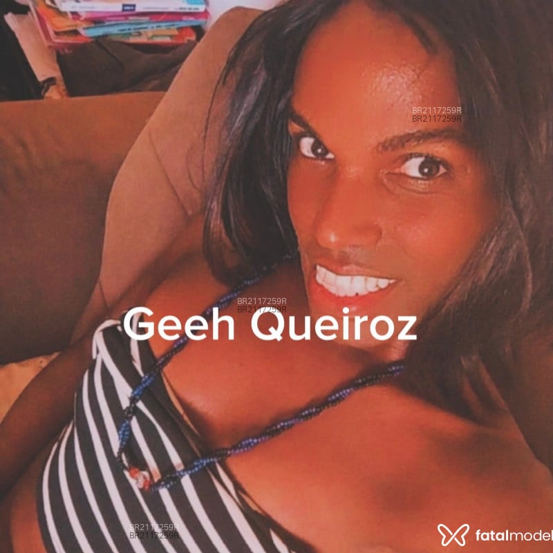 Acompanhante Geeh Queiroz - Feed