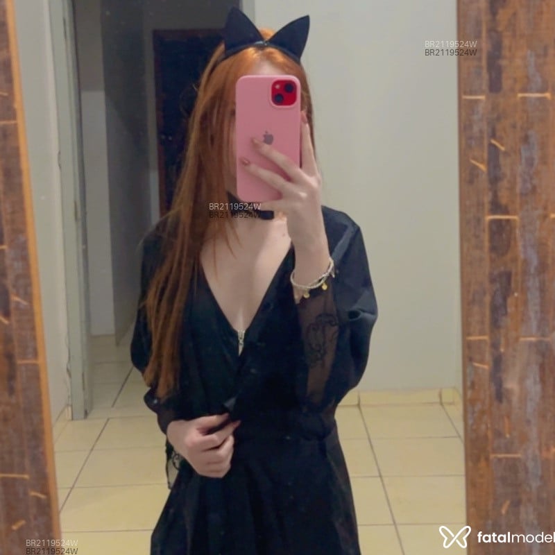 Acompanhante Catty Cacau - Feed