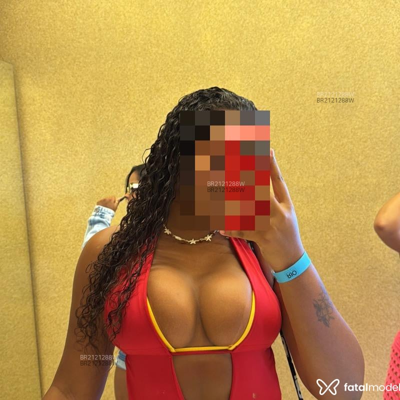 Acompanhante Morena - Feed
