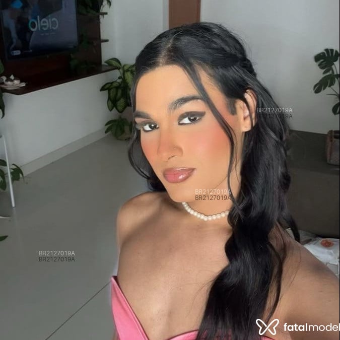 Acompanhante Zaira - Feed