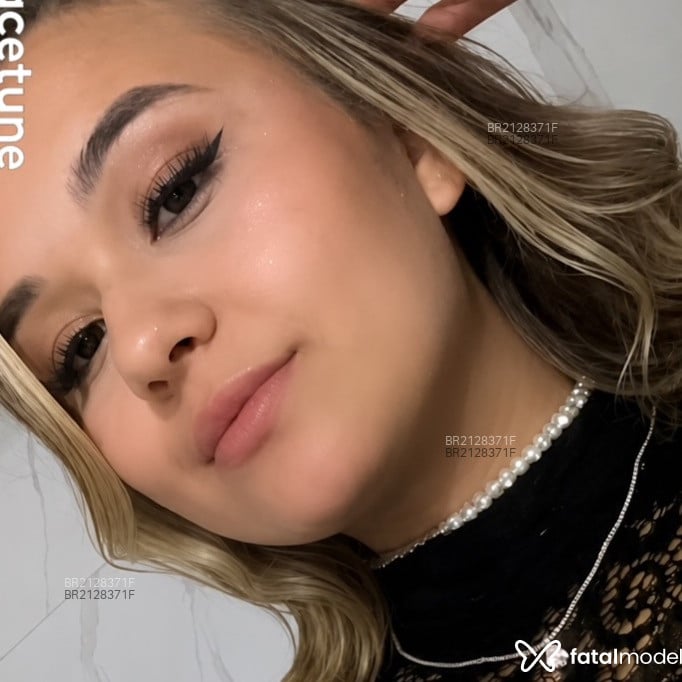 Acompanhante Sabrina - Feed