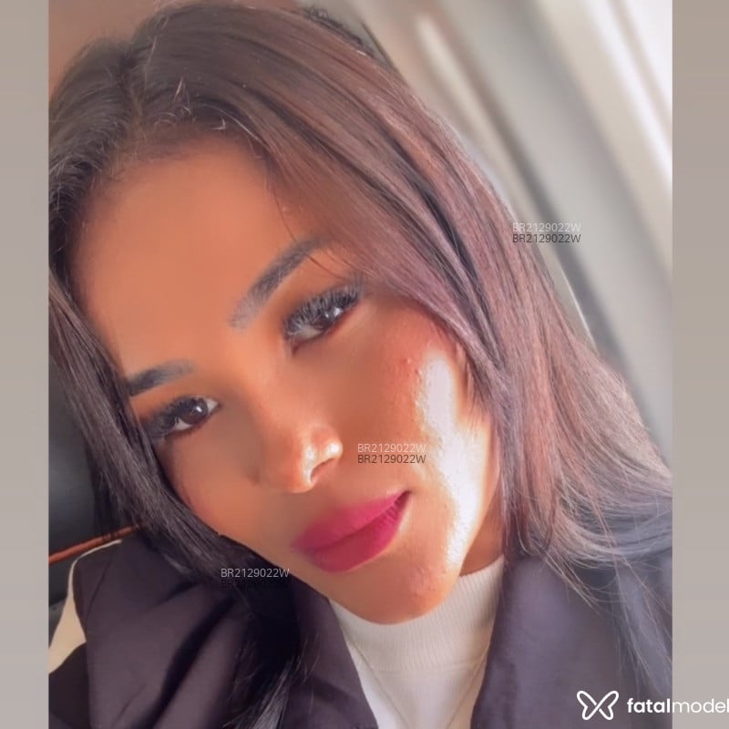Acompanhante Rebeca - Feed
