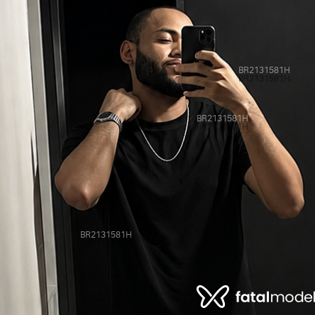 Acompanhante Gustavo Henrique - Feed