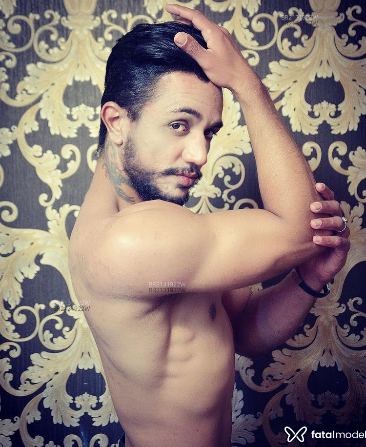 Acompanhante Victor Dean - Feed