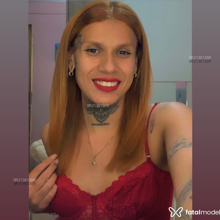 Acompanhante Lola - Feed