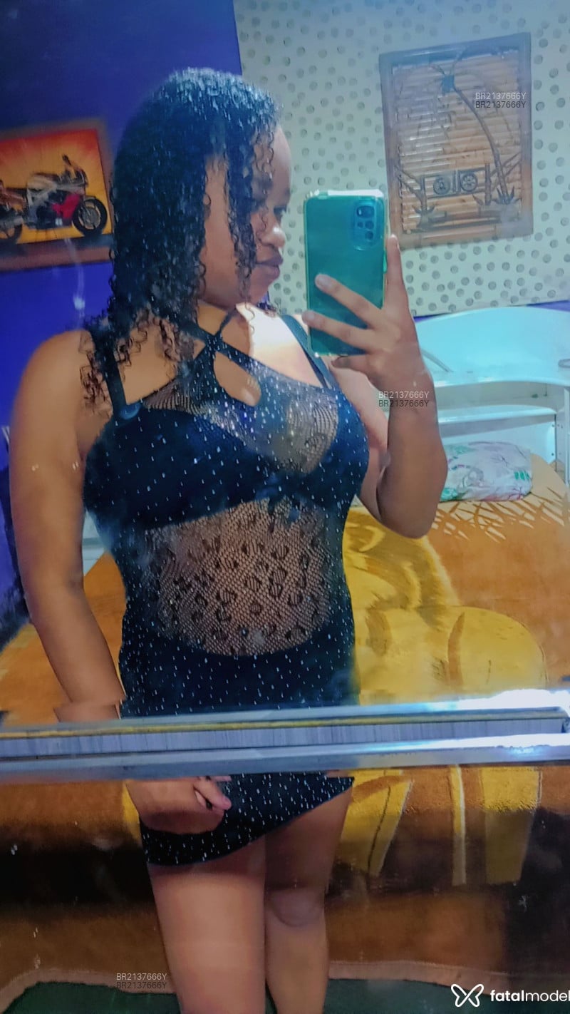 Acompanhante Lucyelli - Feed