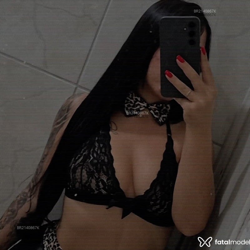 Acompanhante Pietra Loppes - Feed