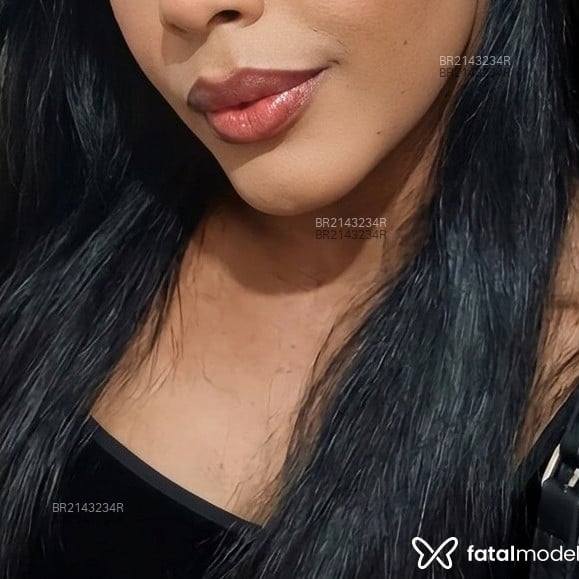 Acompanhante Arielle - Feed