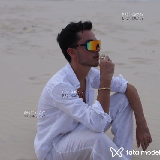 Acompanhante Ariel - Feed