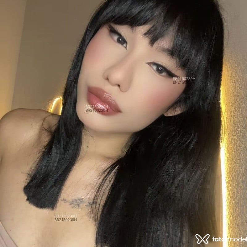 Acompanhante Yumi Sofia - Feed