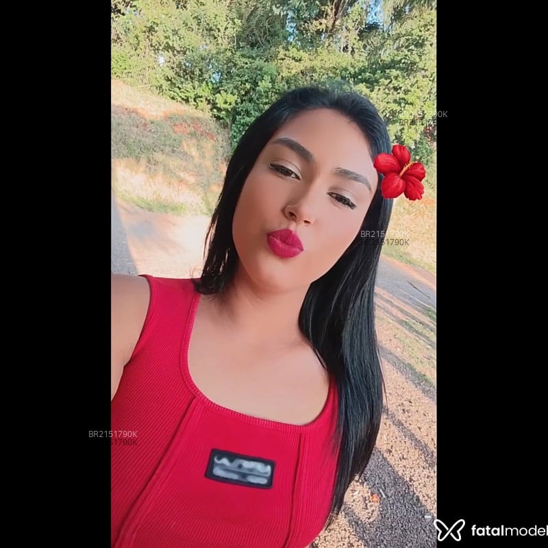 Acompanhante Tainá Keller - Feed