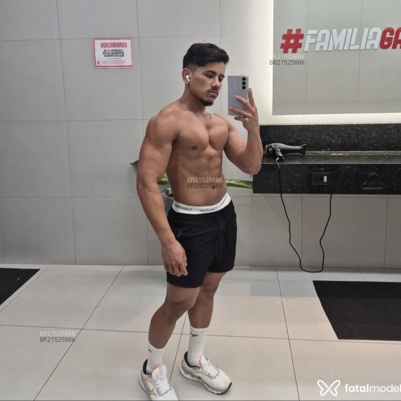 Acompanhante David - Feed