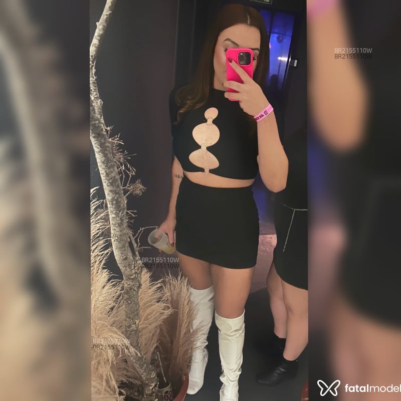 Acompanhante Morena Uvaranas - Feed